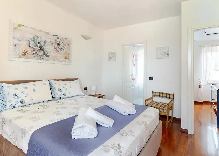 Semesterbostad Le Soleil Doree' Maison Wi-fi Vacations Lerici 5 Terre