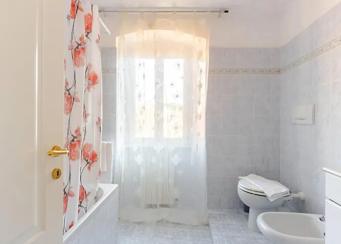 Semesterbostad Le Soleil Doree' Maison Wi-fi Vacations Lerici 5 Terre Pitelli