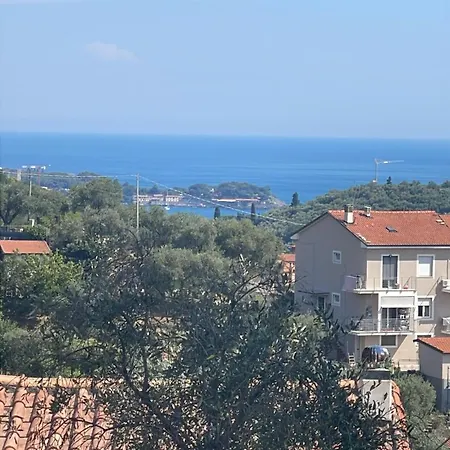 Дом отдыха Le Soleil Doree' Maison Wi-fi Vacations Lerici 5 Terre *