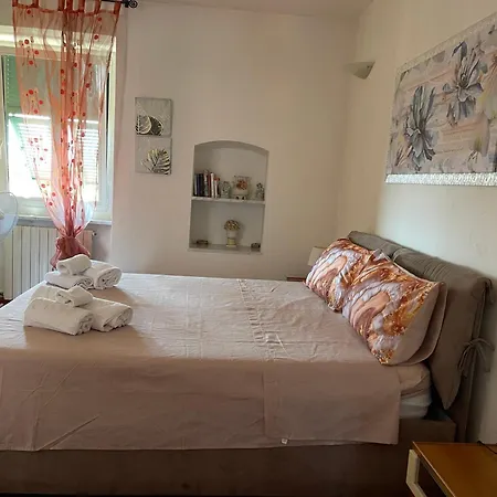 Le Soleil Doree' Maison Du Mere' Lerici 5 Terre
